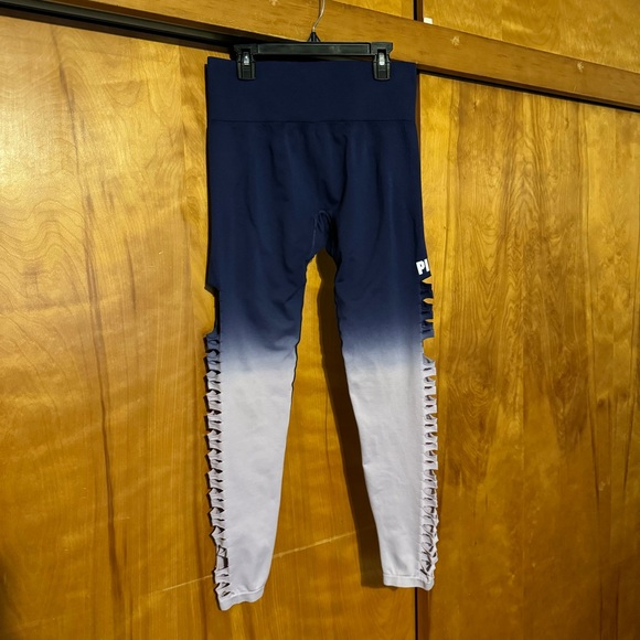 PINK Victoria’s Secret Cool & Comfy Leggings Blue Purple Ombré Cut Out Logo - Picture 3 of 11